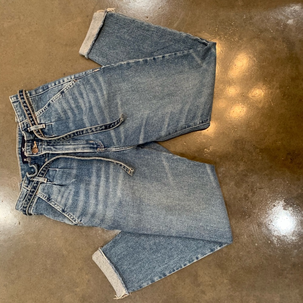 Hollister Mom jeans